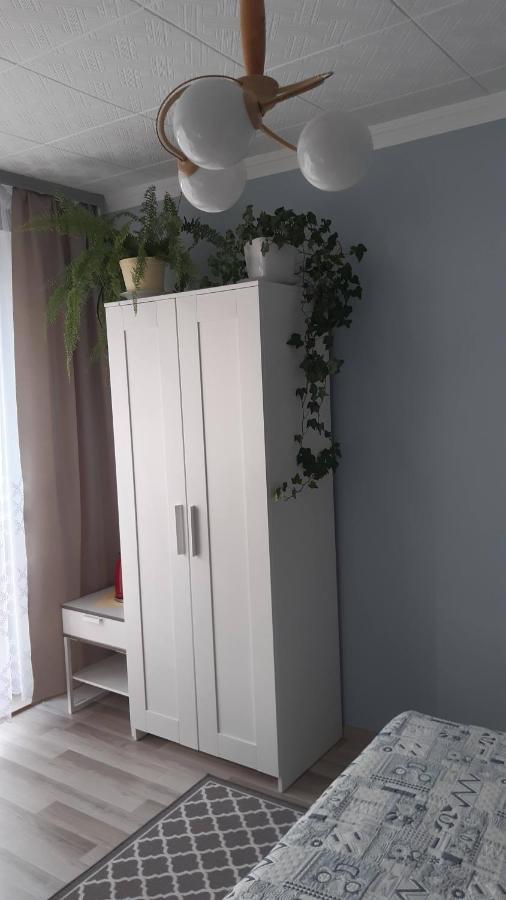 U Danusi - Pokoje Do Wynajecia Solec Zdroj Luaran gambar